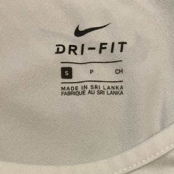 Women’s Nike JUST DO IT tank top - Picture 3 of 3